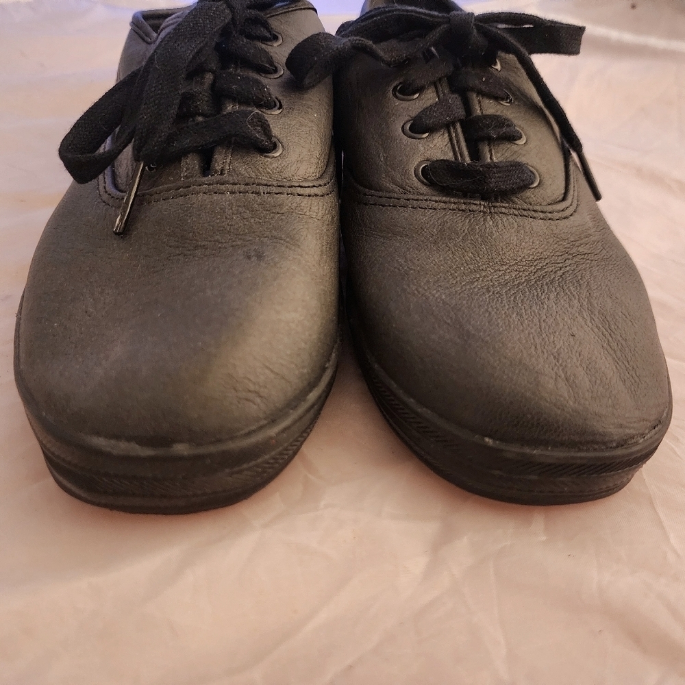 Keds Original Black Faux? Leather Tennis Shoes Women's Size 8 Black Laces EUC - Picture 5 of 9